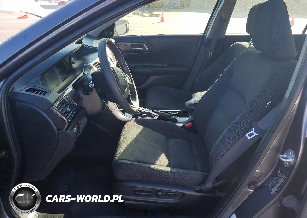 2017 Honda Accord Hybrid VIN:JHMCR6F32HC013395 - 7
