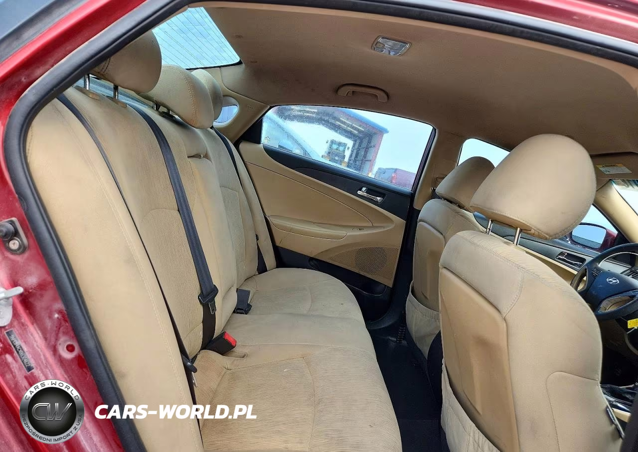 2011 Hyundai Sonata Gls VIN:5NPEB4ACXBH304622 - 10