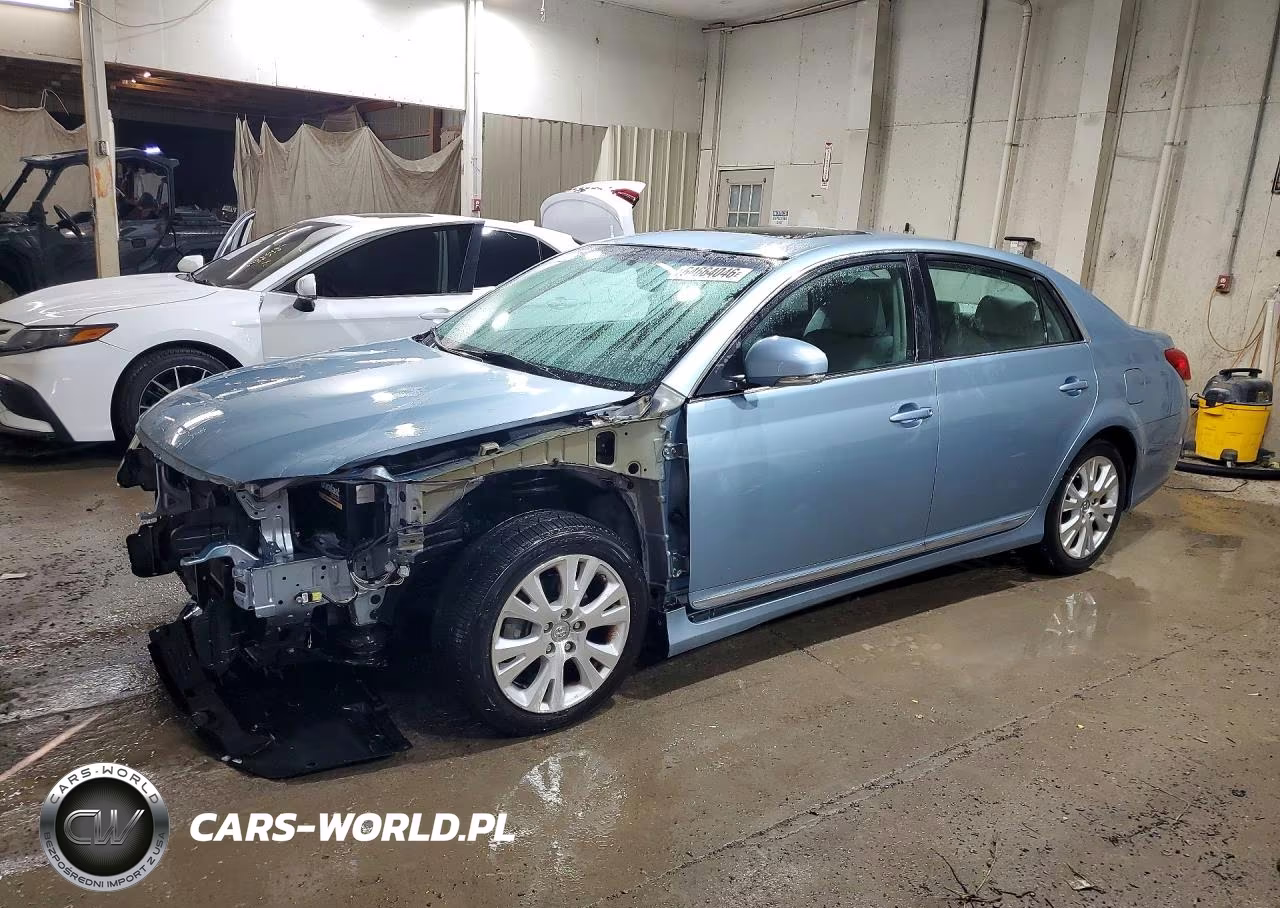 2011 Toyota Avalon Base