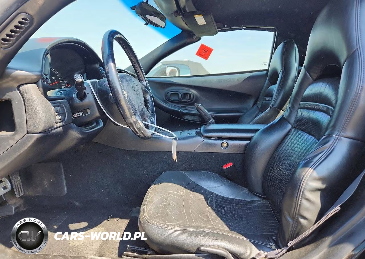 1998 Chevrolet Corvette VIN:1G1YY32GXW5111912 - 7