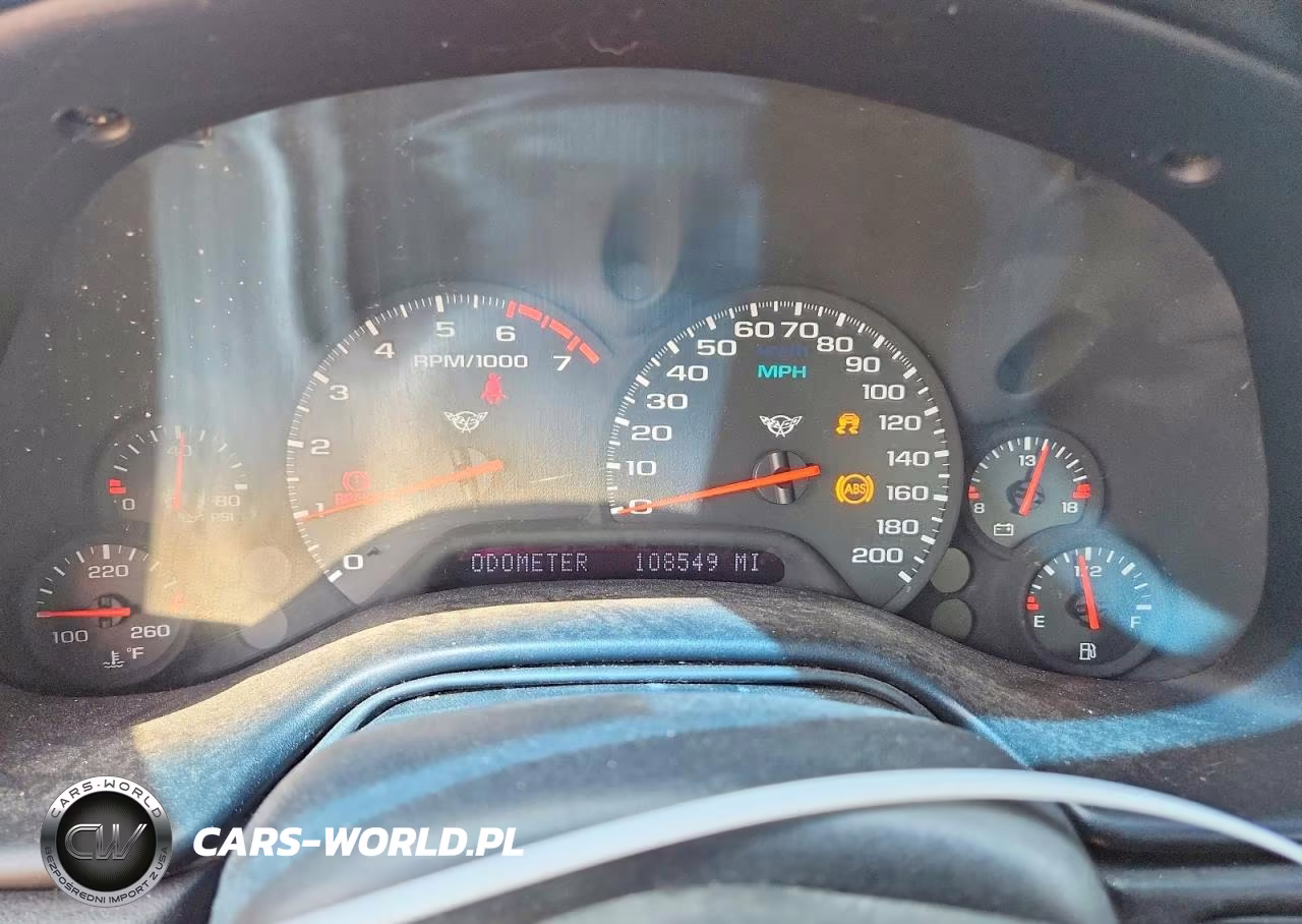 1998 Chevrolet Corvette VIN:1G1YY32GXW5111912 - 9