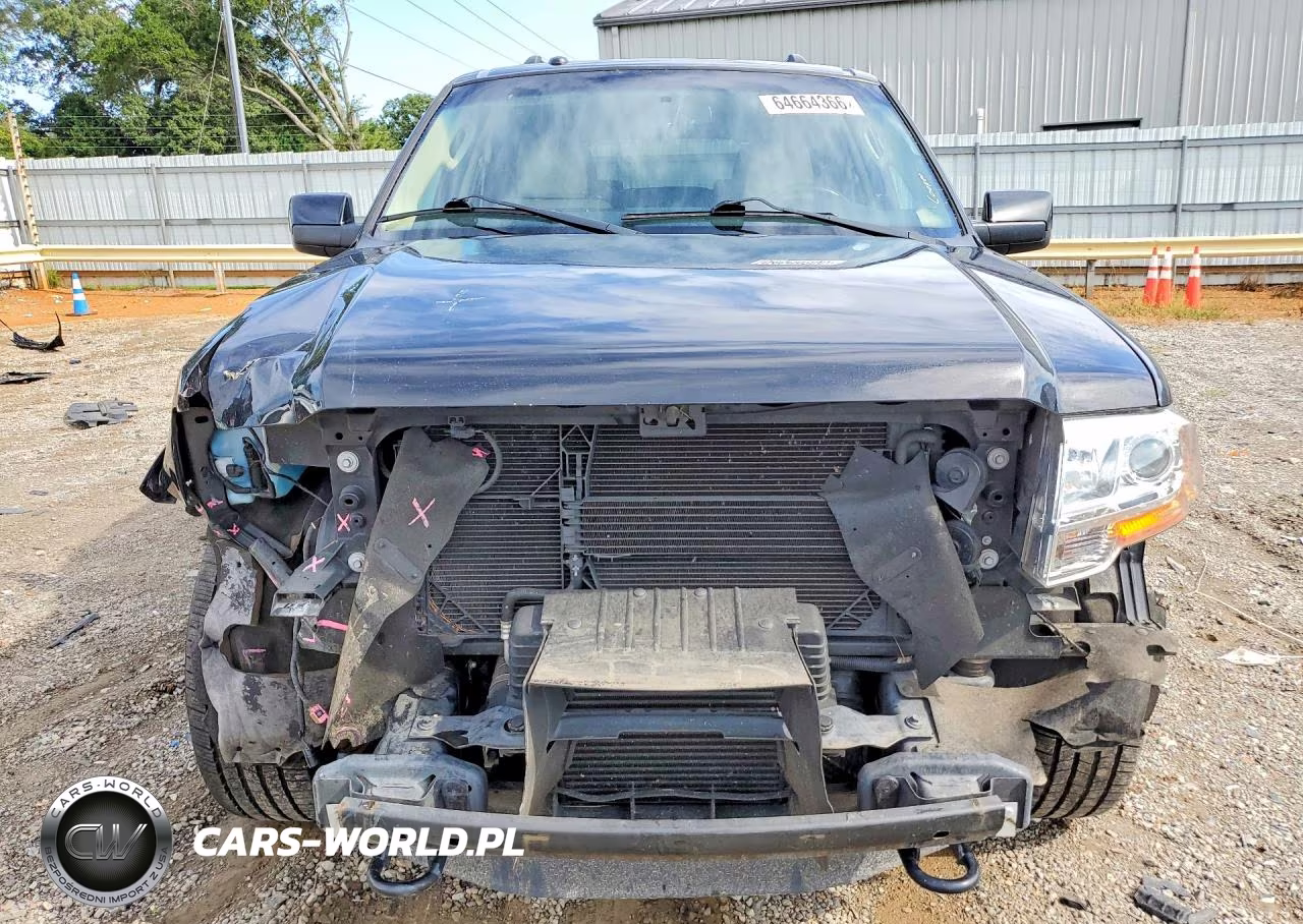 2015 Ford Expedition Limited VIN:1FMJU2AT8FEF42757 - 4