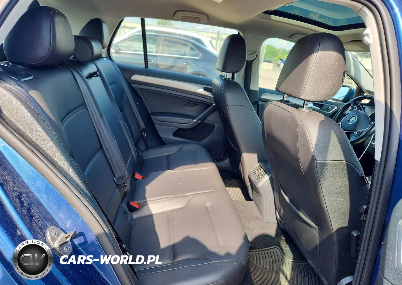 2015 Volkswagen Golf VIN:3VW217AU3FM054136 - 10