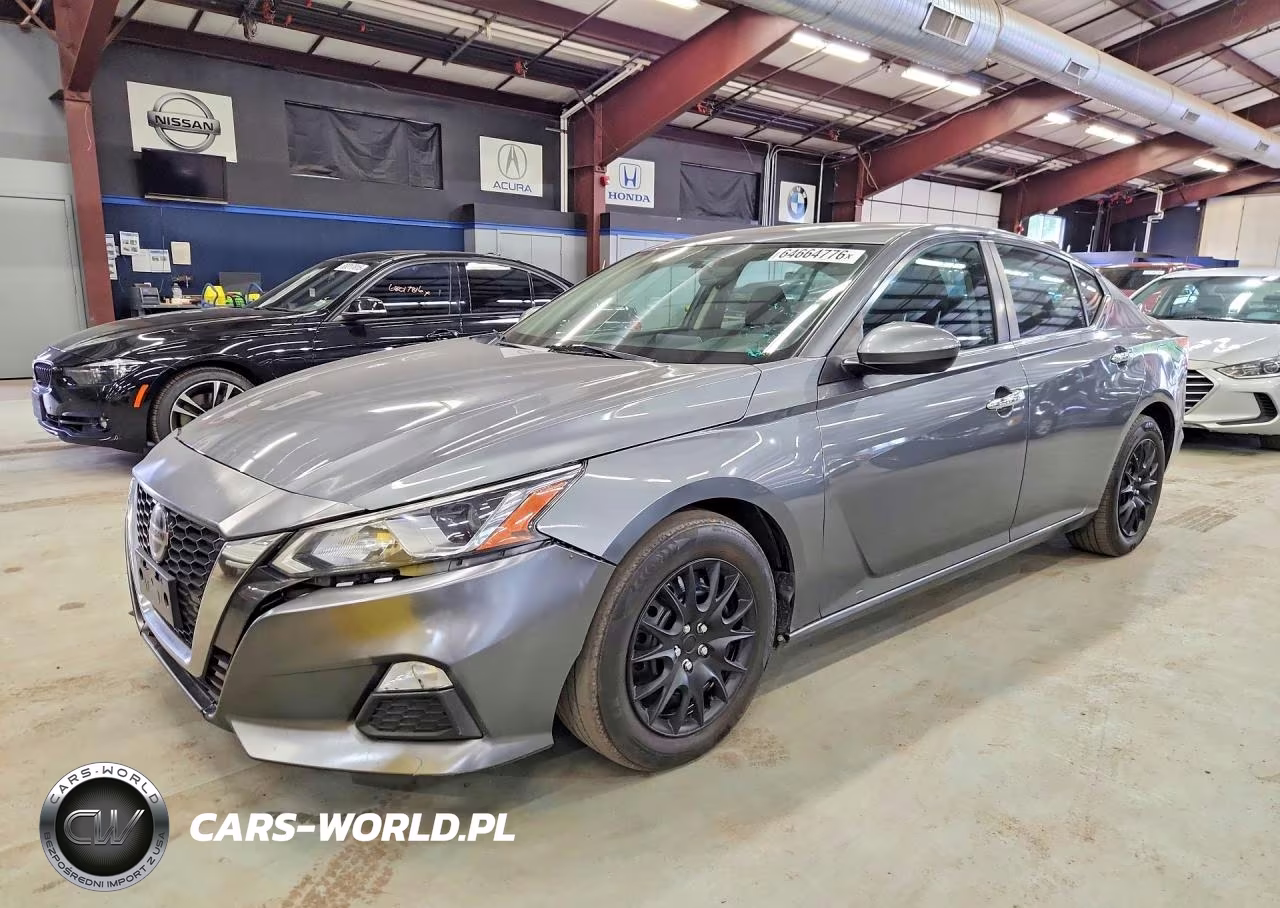 2019 Nissan Altima S