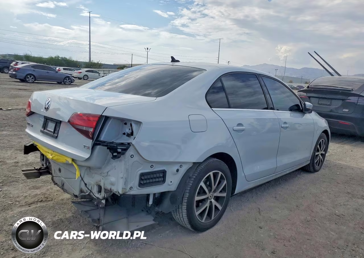 2017 Volkswagen Jetta Se VIN:3VWDB7AJ7HM304220 - 3