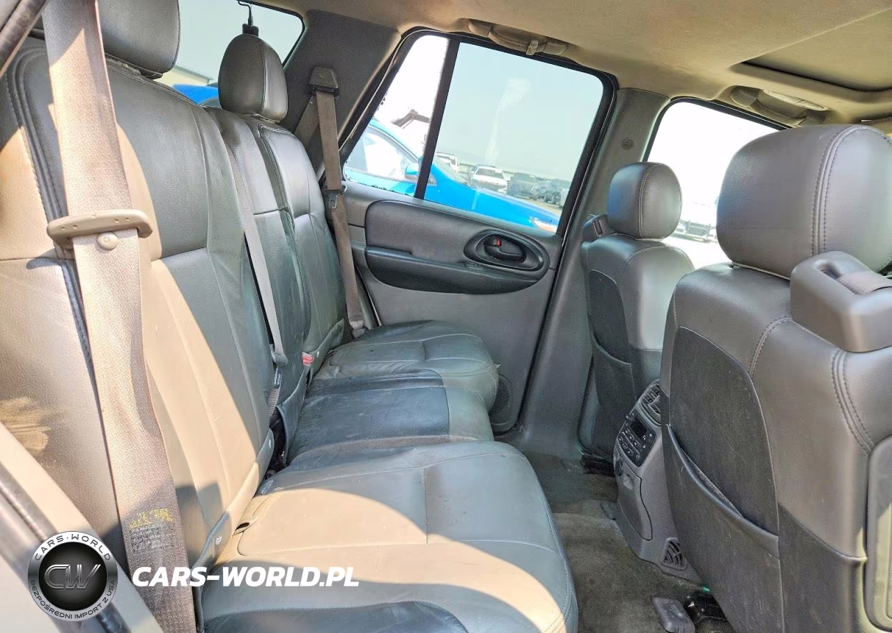 2002 Chevrolet Trailblazer VIN:1GNDT13S122410557 - 10