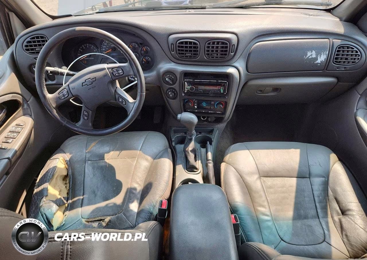 2002 Chevrolet Trailblazer VIN:1GNDT13S122410557 - 8