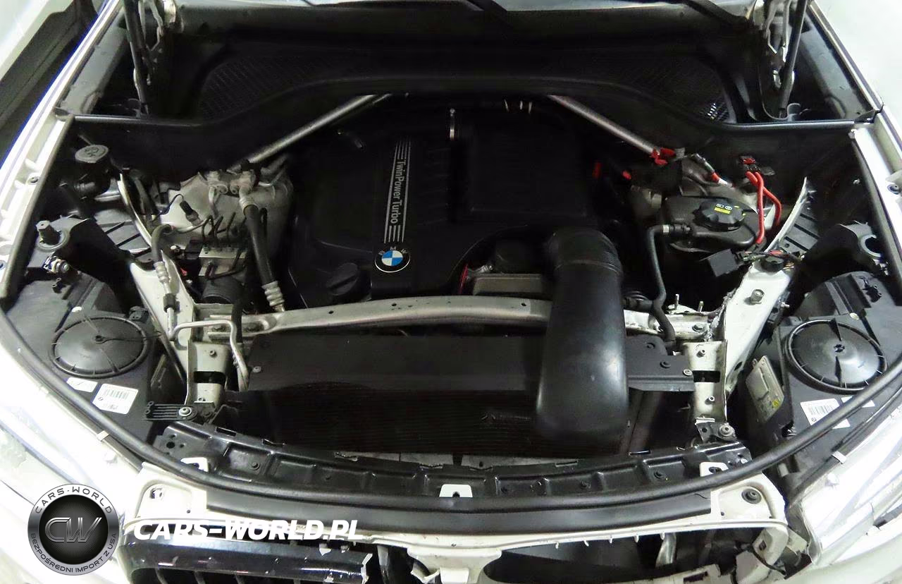 2015 BMW X5 xDrive35I VIN:5UXKR0C54F0K59653 - 7