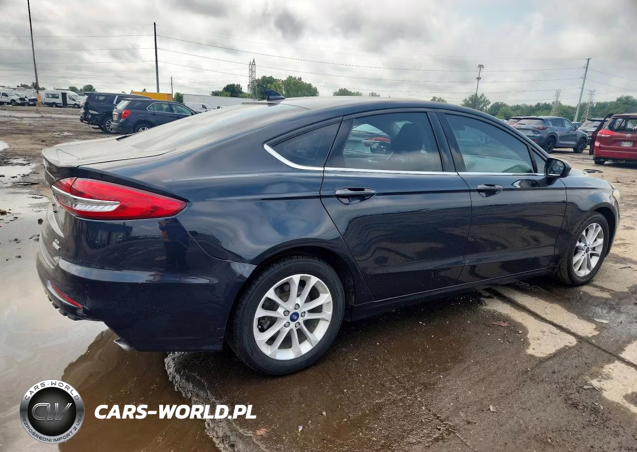 2020 Ford Fusion Se VIN:3FA6P0HD9LR260937 - 3