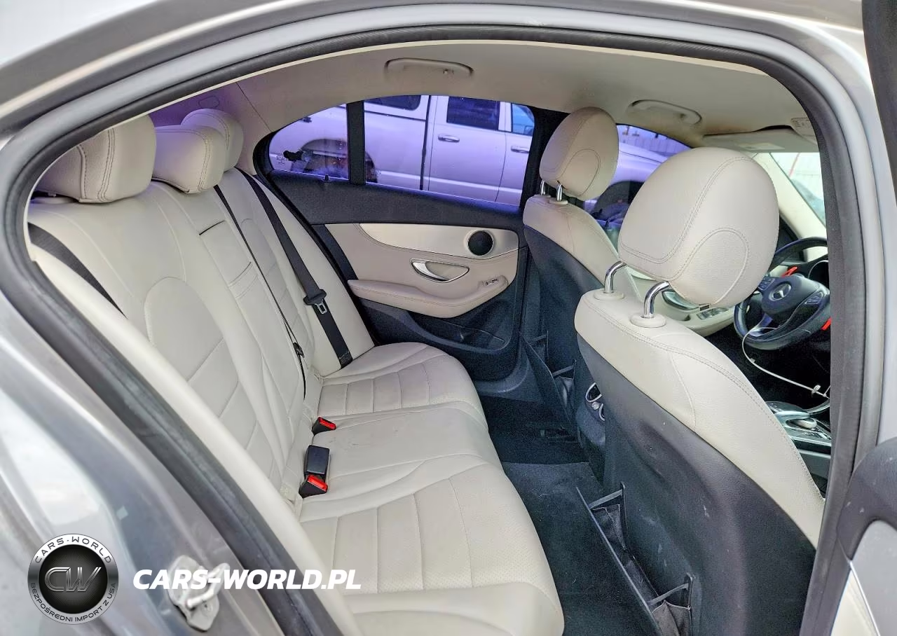 2015 Mercedes-Benz C 300 4Matic VIN:55SWF4KB0FU016450 - 10