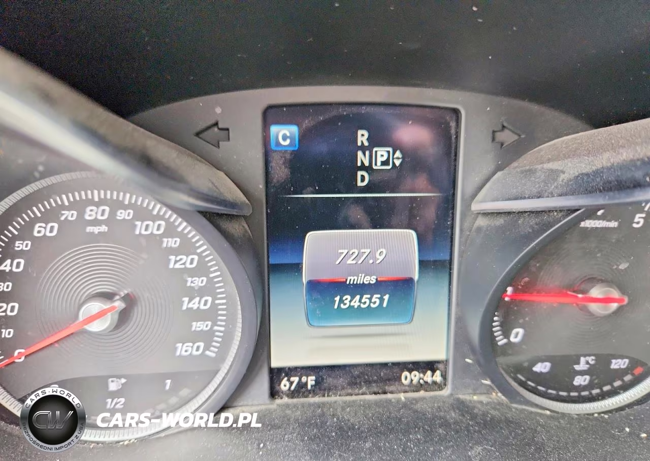 2015 Mercedes-Benz C 300 4Matic VIN:55SWF4KB0FU016450 - 9