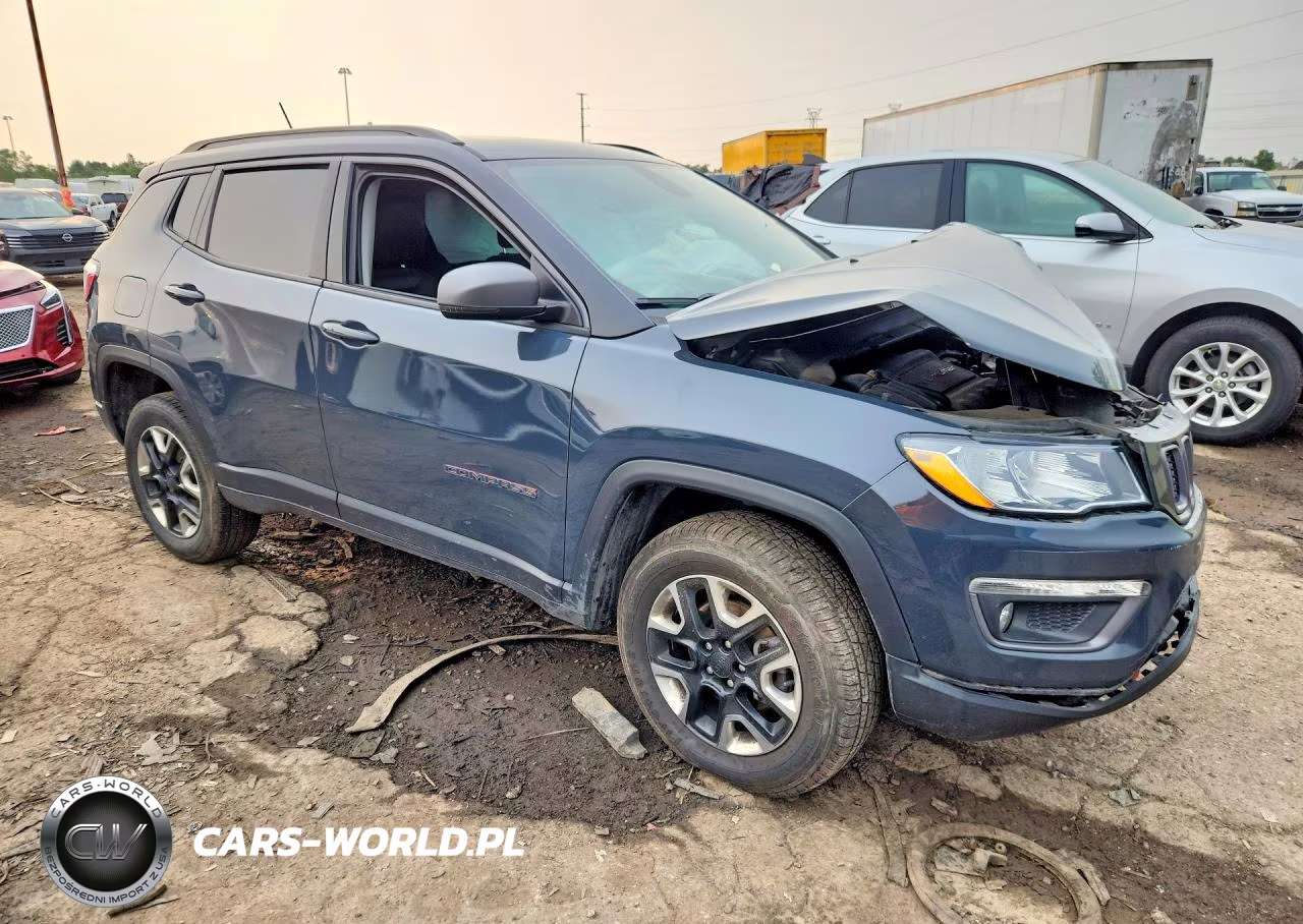 2018 Jeep Compass Trailhawk VIN:3C4NJDDB1JT345905 - 4