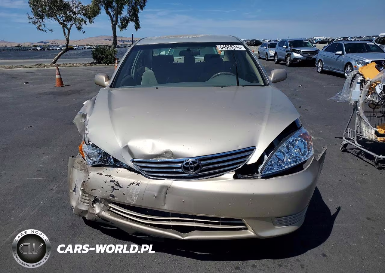 2005 Toyota Camry VIN:4T1BE32K75U539110 - 5