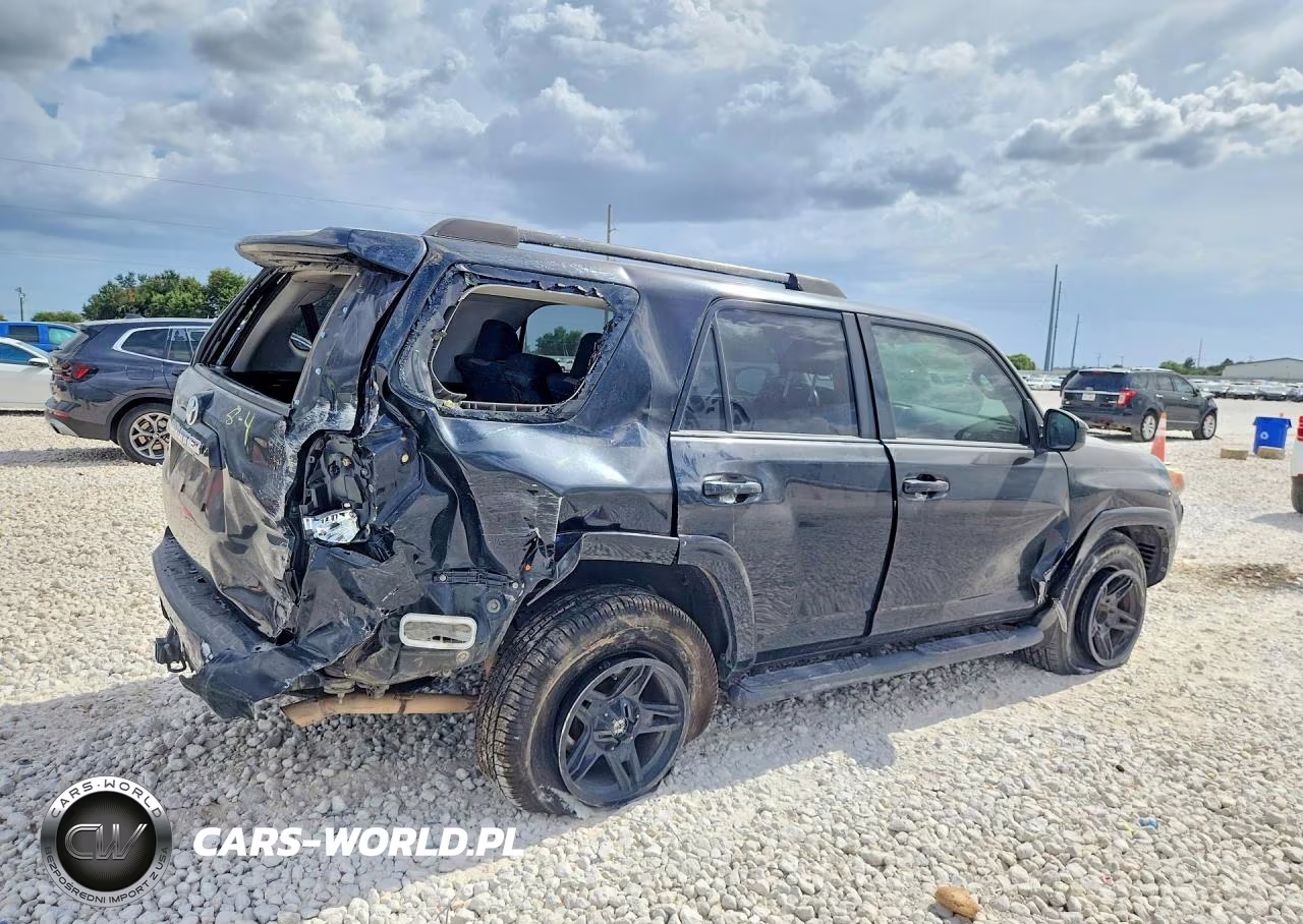 2014 Toyota 4Runner Sr5 VIN:JTEZU5JR7E5066265 - 3