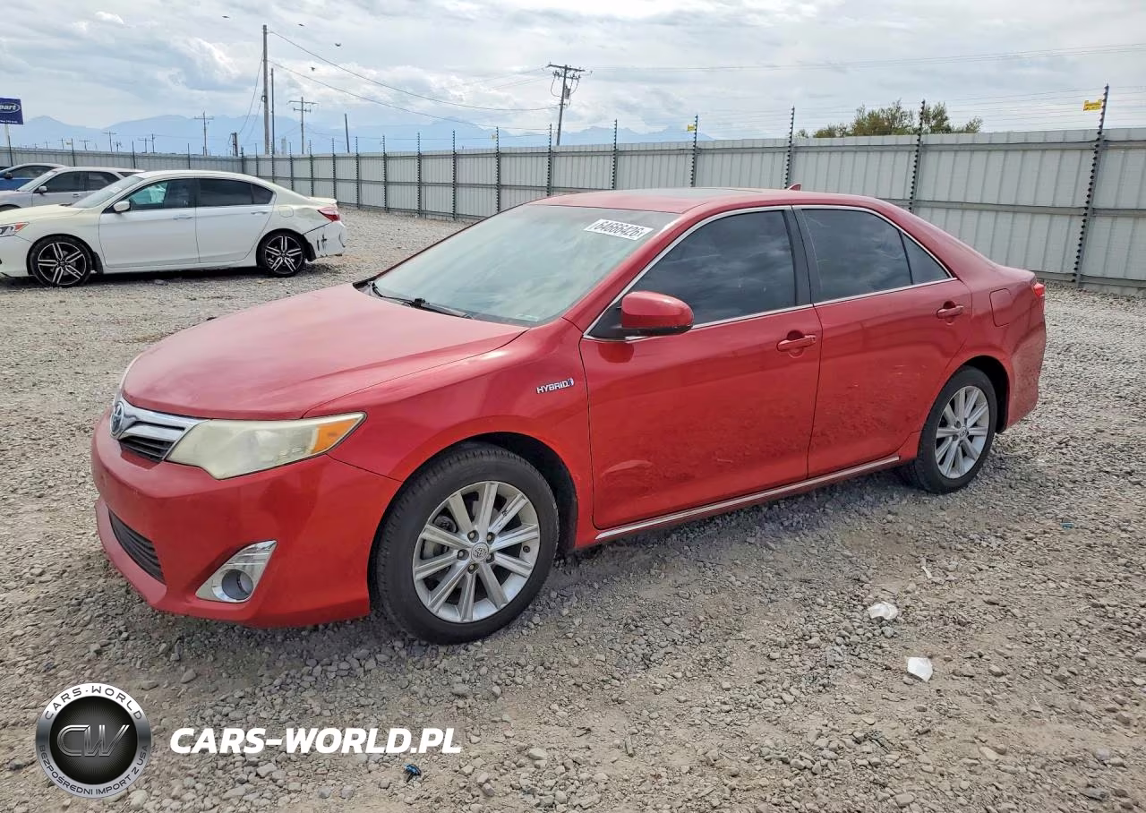 2012 Toyota Camry Hybrid Xle – zdjęcie 1 z 12