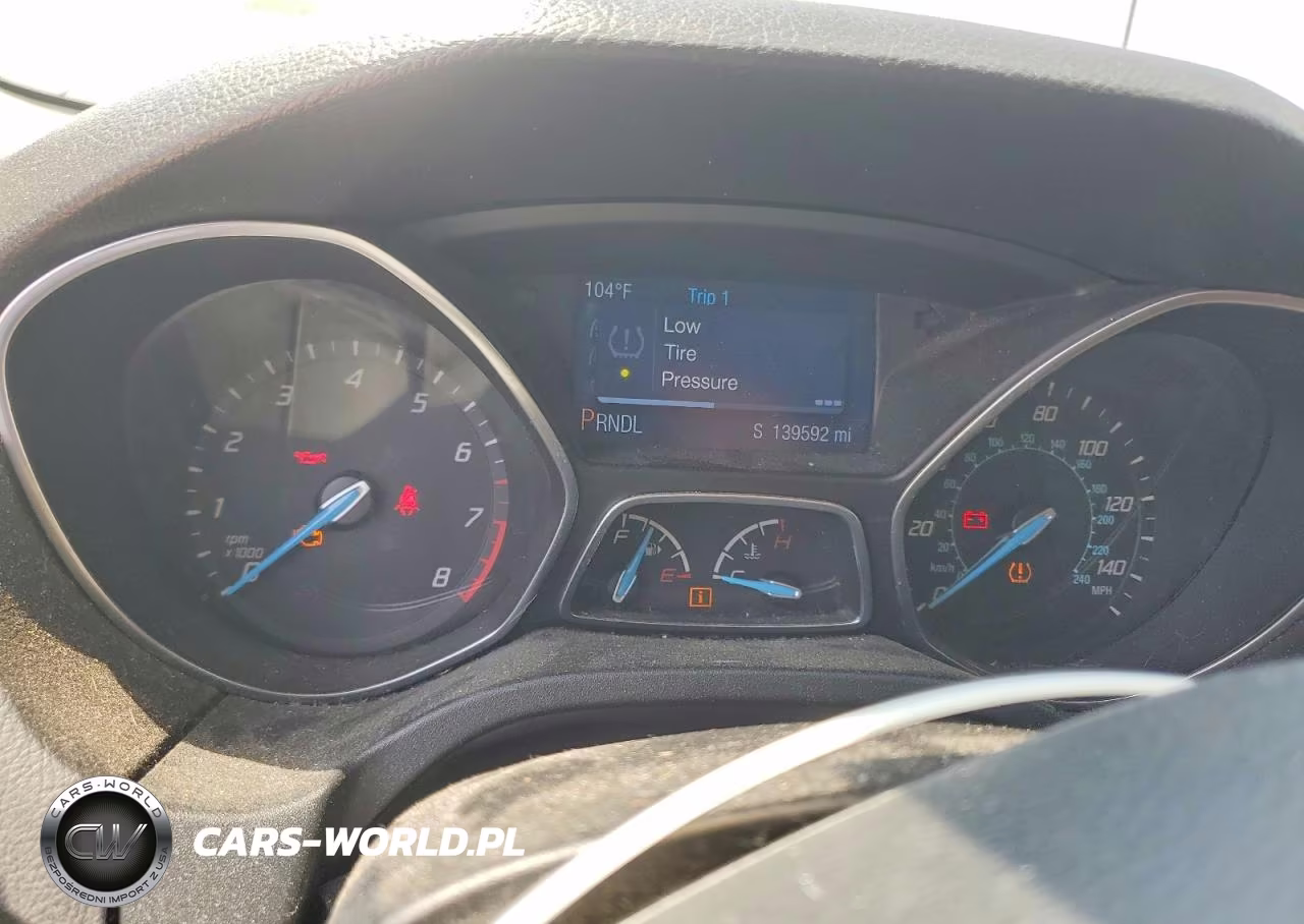 2014 Ford Focus Se VIN:1FADP3K25EL368716 - 9