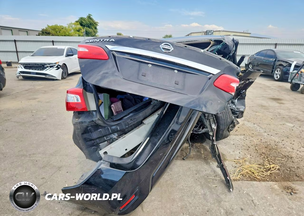2017 Nissan Sentra S VIN:3N1AB7AP2HY401248 - 6