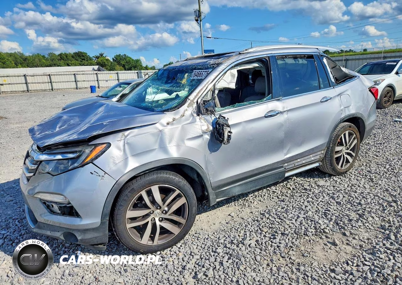 2017 Honda Pilot Touring – zdjęcie 1 z 13
