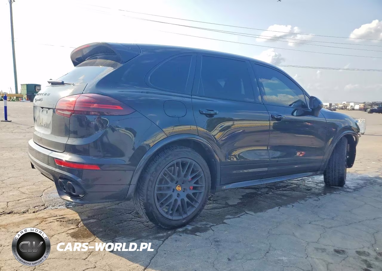 2017 Porsche Cayenne Gts VIN:WP1AD2A26HLA80868 - 3