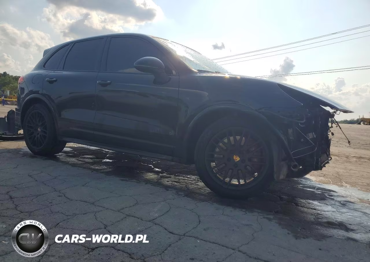 2017 Porsche Cayenne Gts VIN:WP1AD2A26HLA80868 - 4