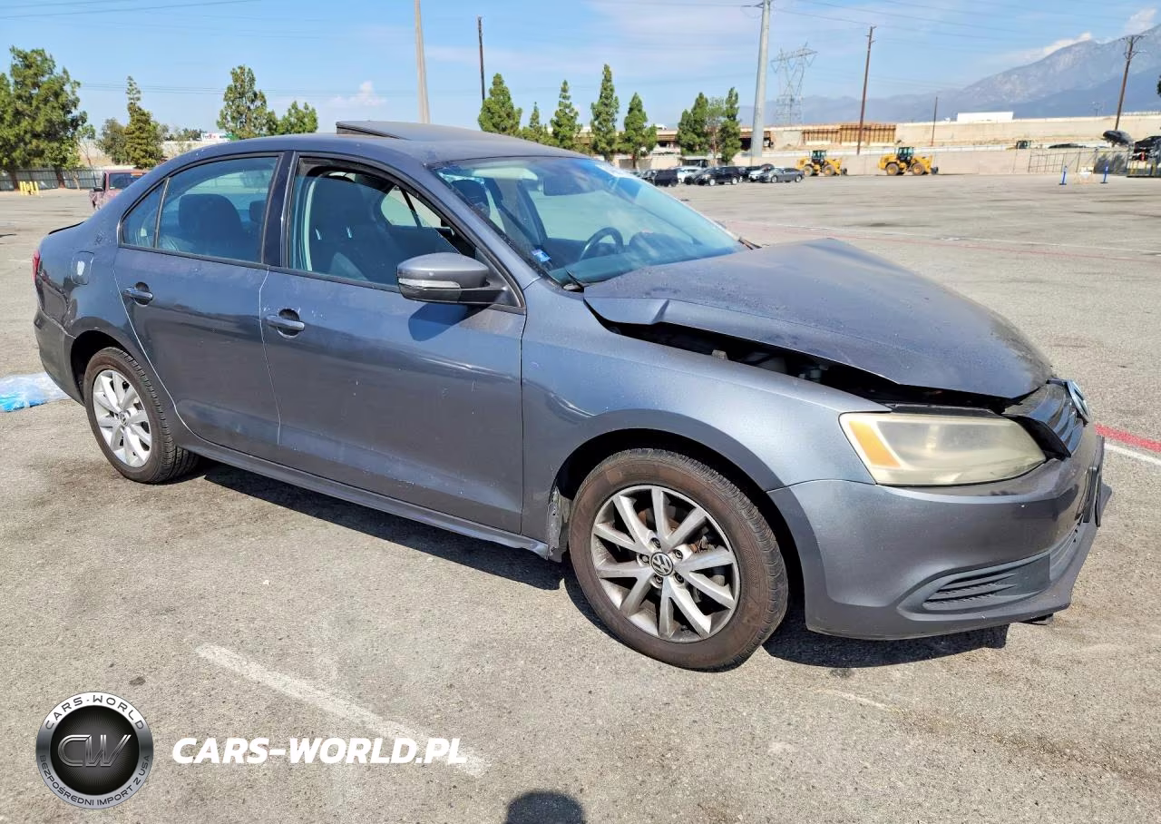 2011 Volkswagen Jetta Se VIN:3VWDZ7AJ4BM327053 - 4