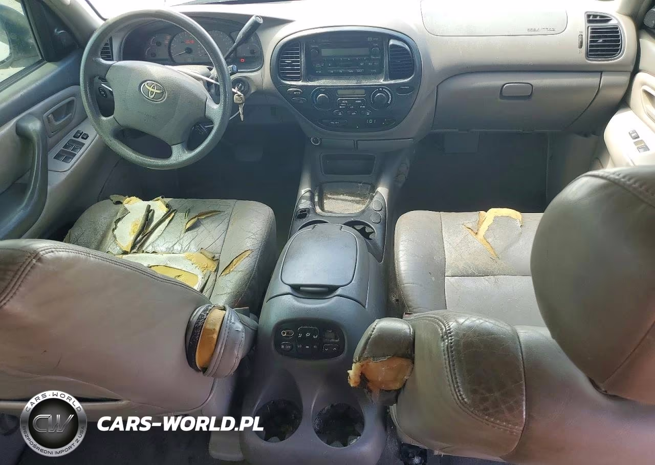 2004 Toyota Sequoia VIN:5TDZT34A24S223968 - 8