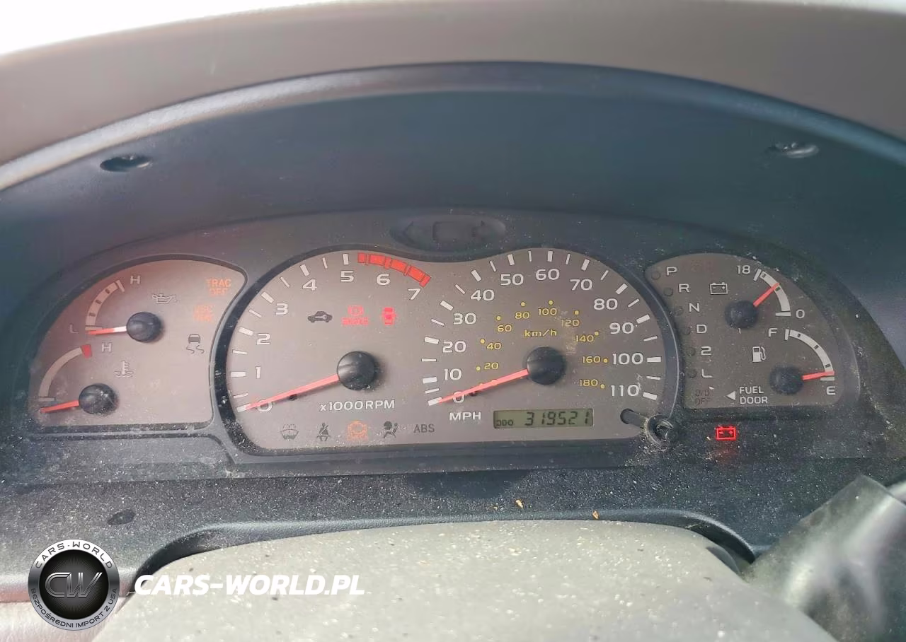 2004 Toyota Sequoia VIN:5TDZT34A24S223968 - 9