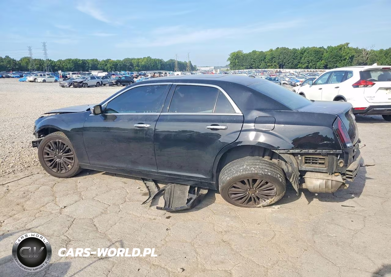 2013 Chrysler 300C Varvatos VIN:2C3CCAKG2DH645341 - 2