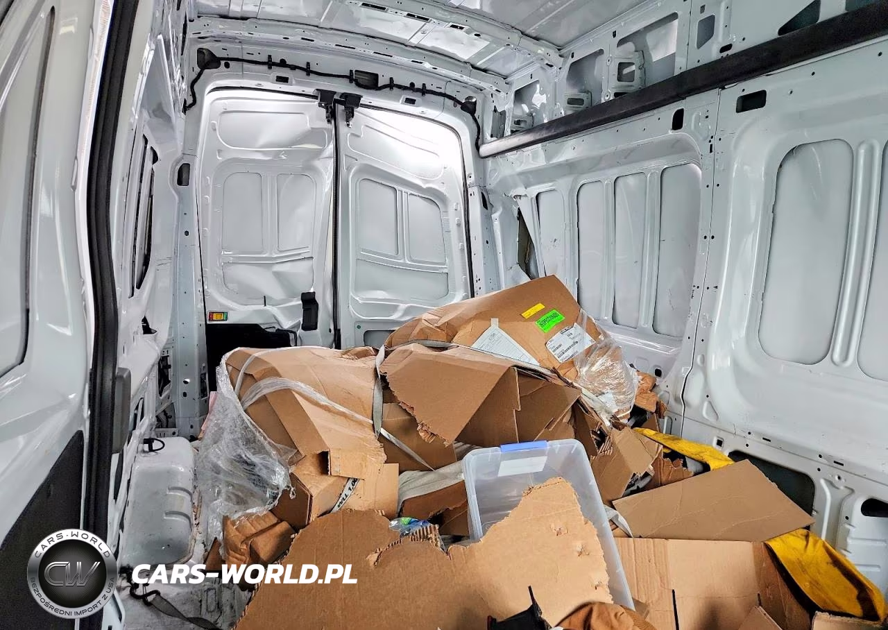 2023 Ford Transit 250 Delivery Van VIN:1FTBR1X80PKB01828 - 10