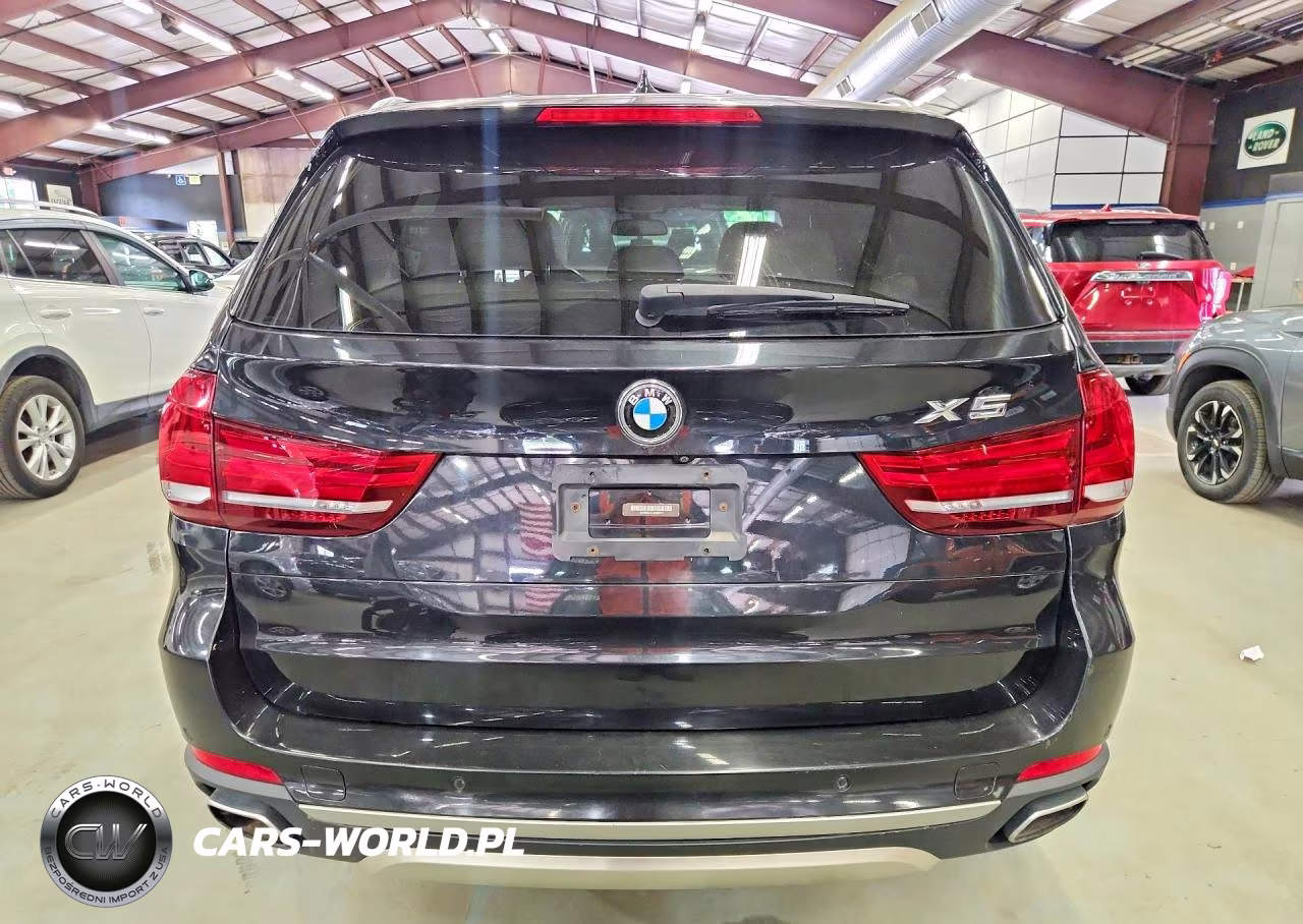 2018 BMW X5 xDrive35I VIN:5UXKR0C54J0X93213 - 6