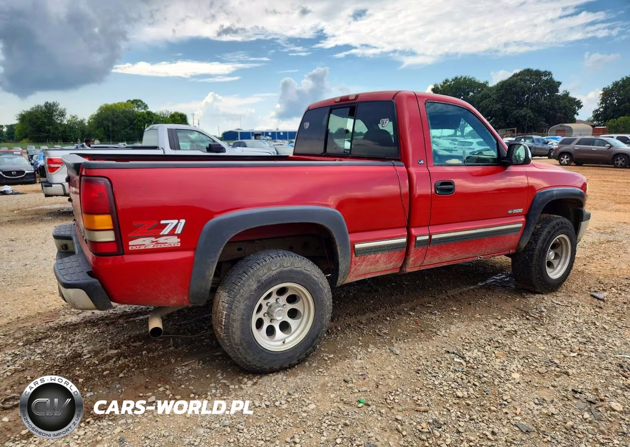 2000 Chevrolet Silverado K1500 VIN:1GCEK14T5YZ166497 - 3