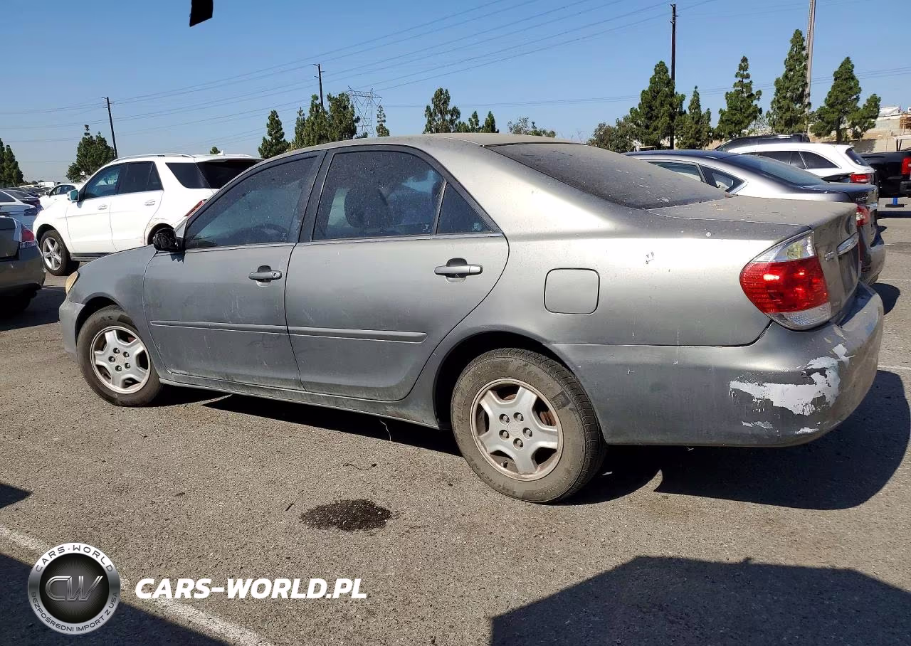 2005 Toyota Camry Le VIN:4T1BE32K65U523836 - 2