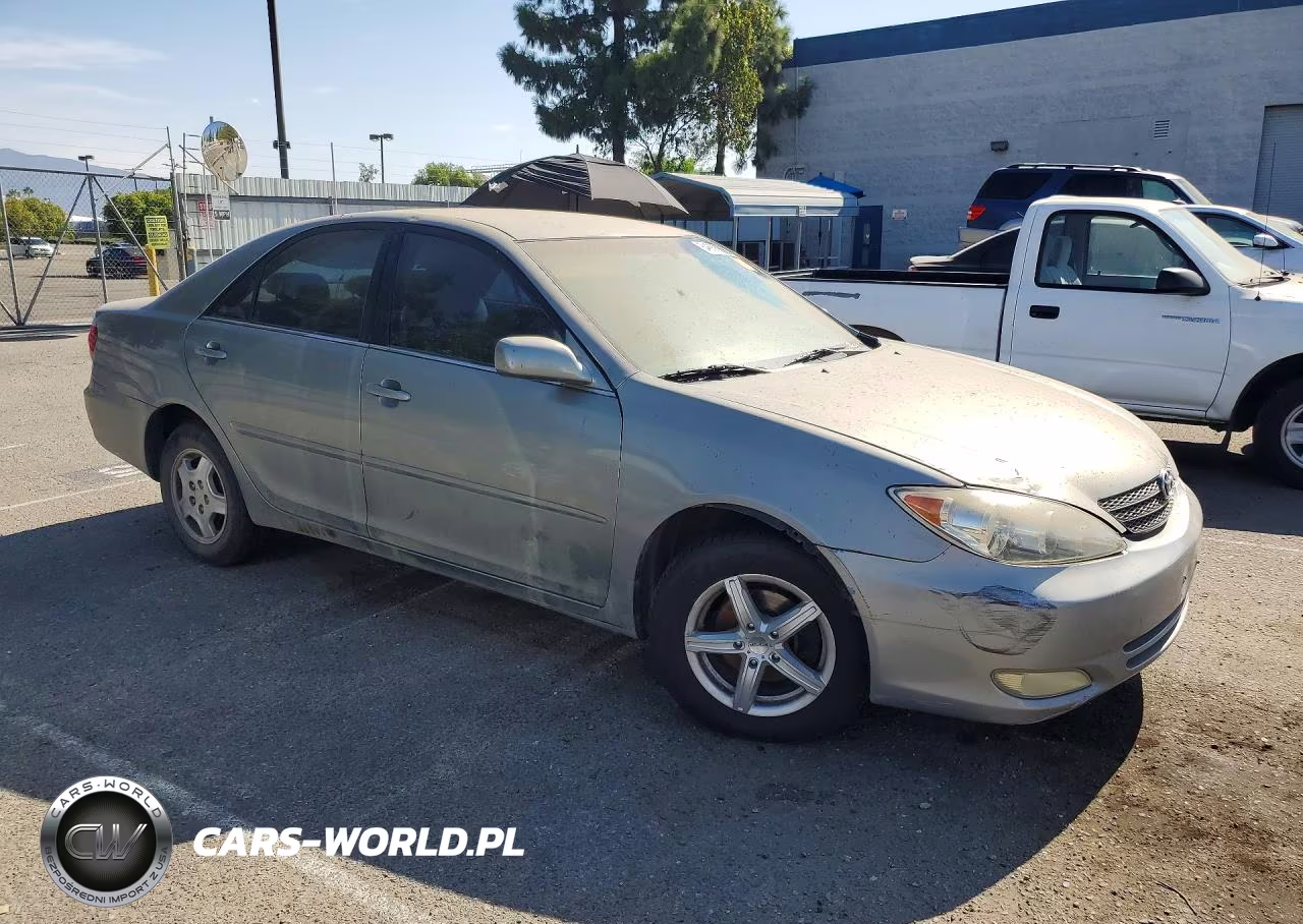 2005 Toyota Camry Le VIN:4T1BE32K65U523836 - 4