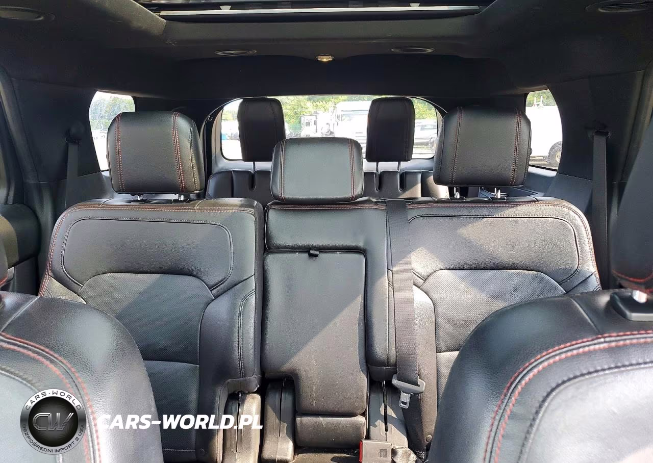 2018 Ford Explorer Sport VIN:1FM5K8GT3JGA62074 - 10