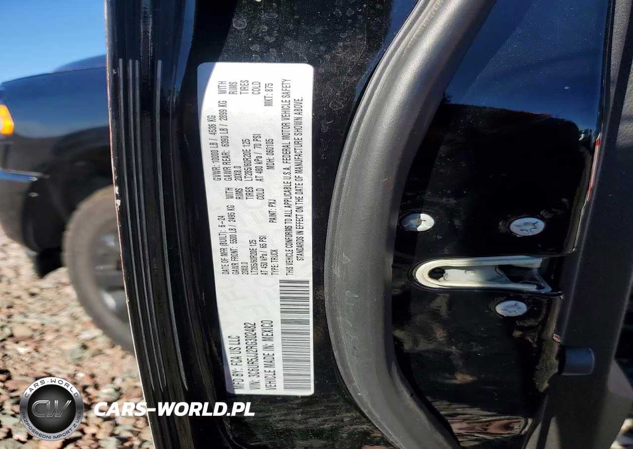 2024 Ram 2500 Big Horn VIN:3C6UR5JJ2RG302482 - 13