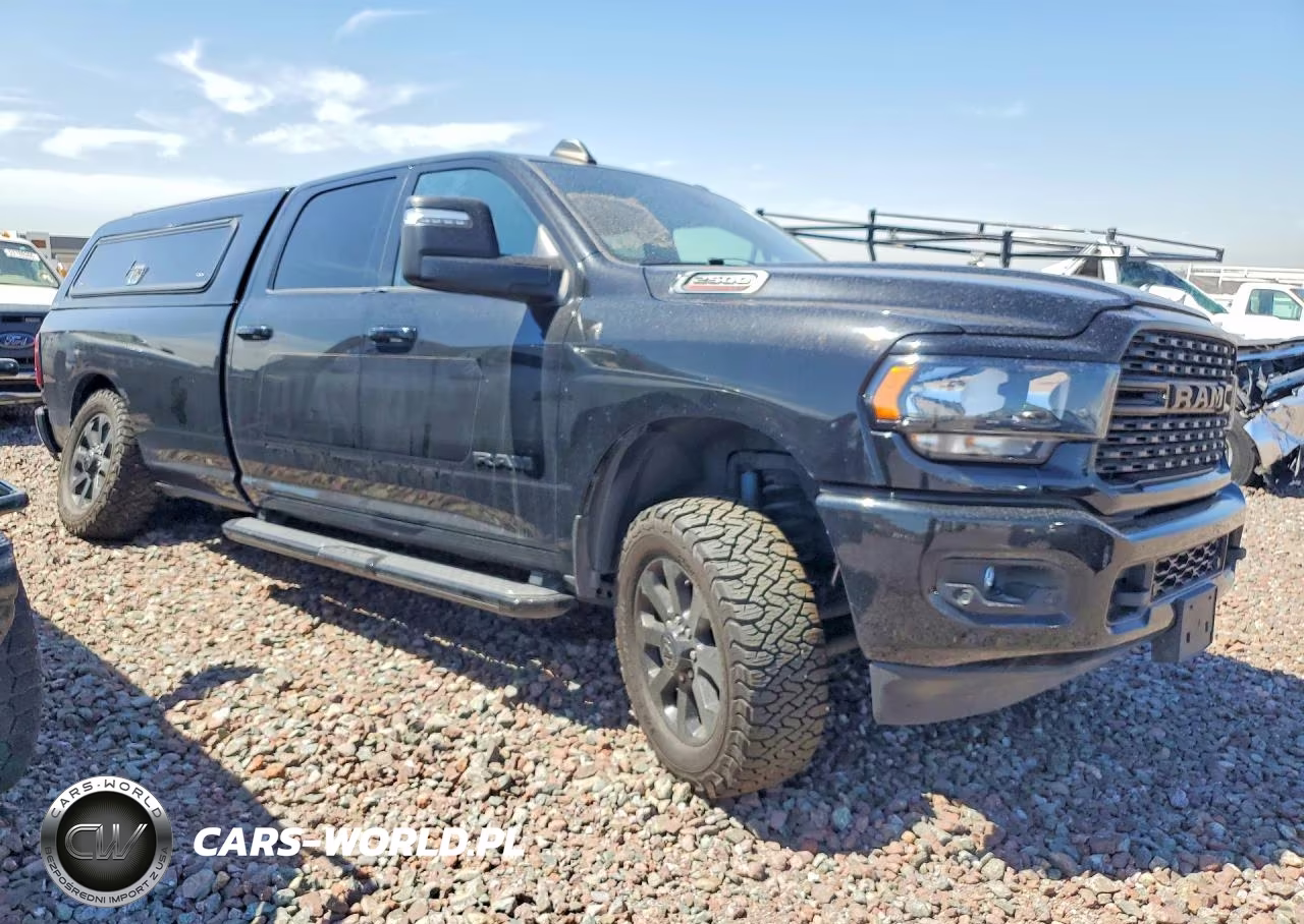 2024 Ram 2500 Big Horn VIN:3C6UR5JJ2RG302482 - 4