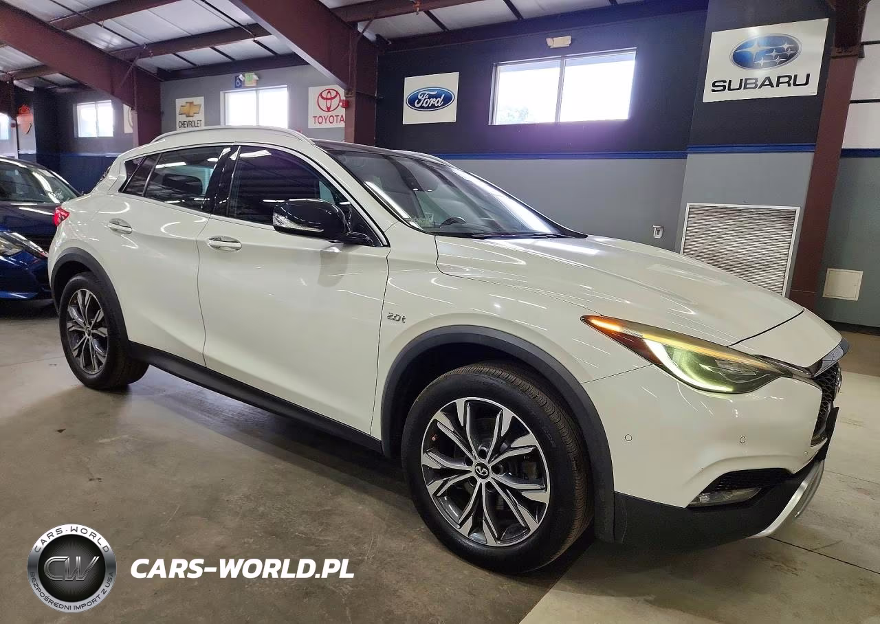 2017 Infiniti Qx30 Premium VIN:SJKCH5CR3HA025992 - 4