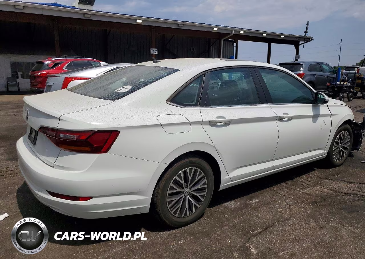 2019 Volkswagen Jetta S VIN:3VWCB7BUXKM213972 - 3
