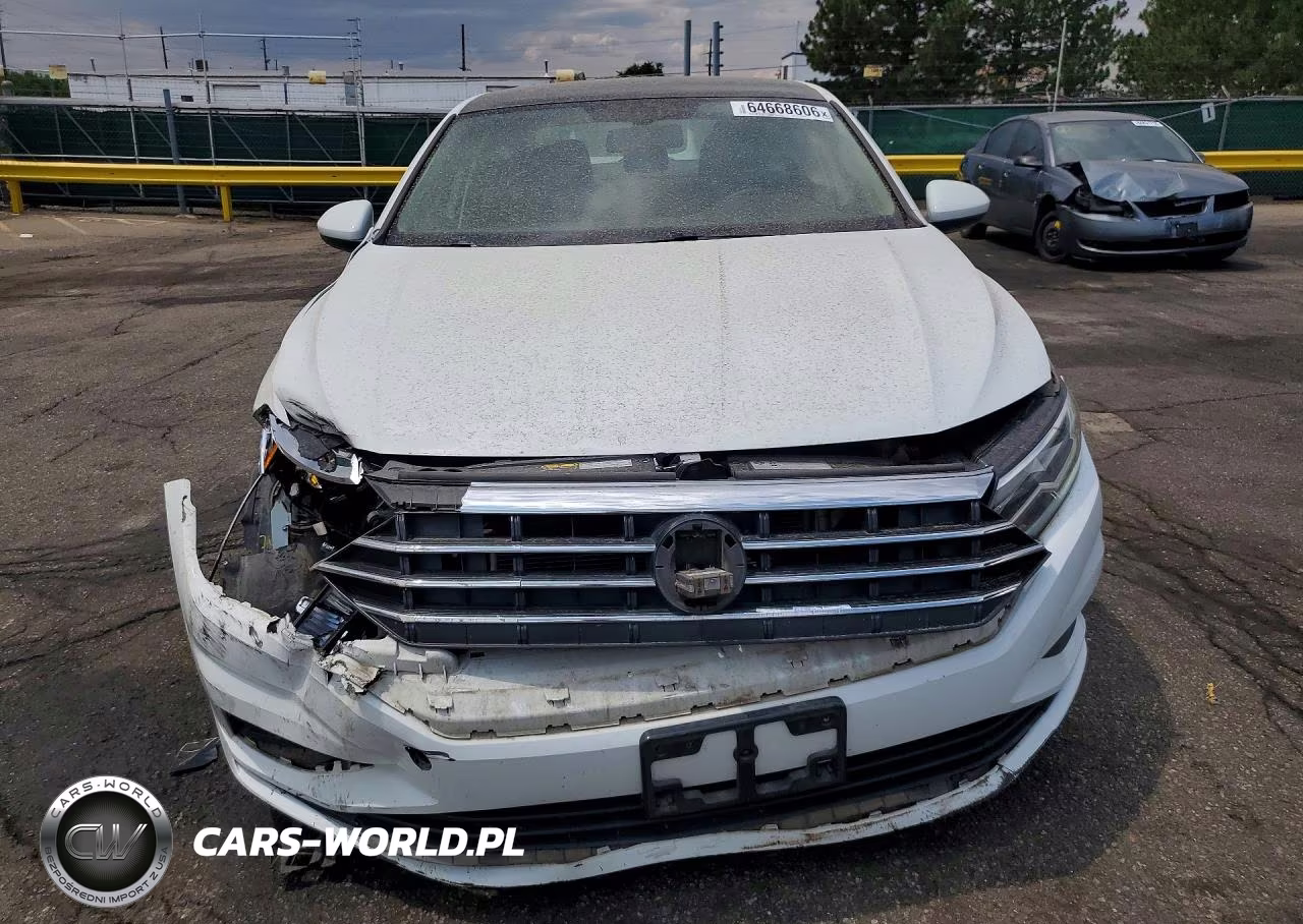 2019 Volkswagen Jetta S VIN:3VWCB7BUXKM213972 - 5