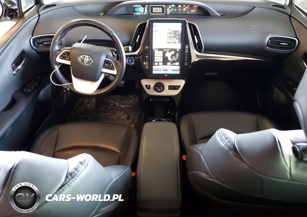 2018 Toyota Prius VIN:JTDKARFU3J3554895 - 8
