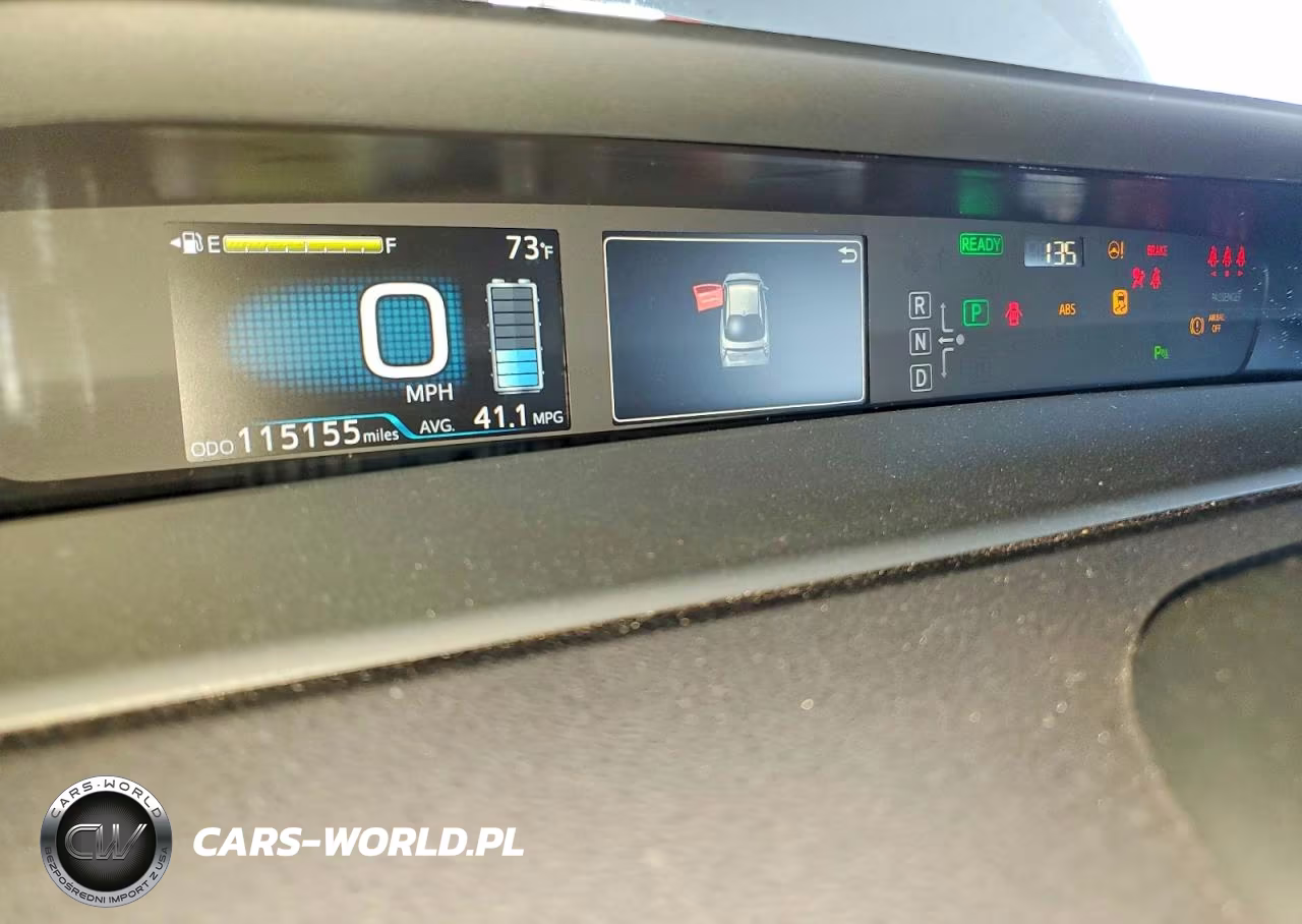 2018 Toyota Prius VIN:JTDKARFU3J3554895 - 9