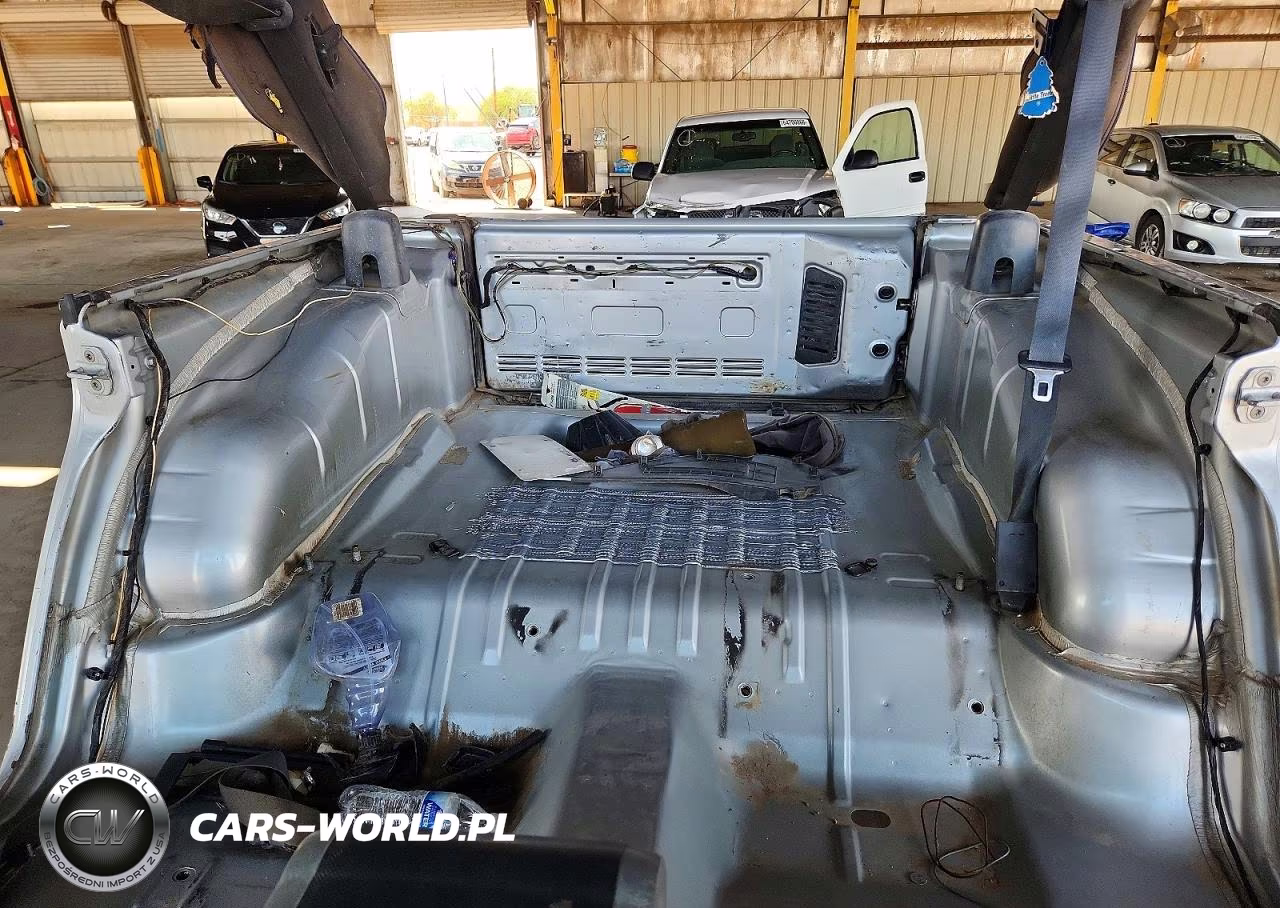 2010 Jeep Wrangler Unlimited Sport VIN:1J4BA3H19AL179671 - 10