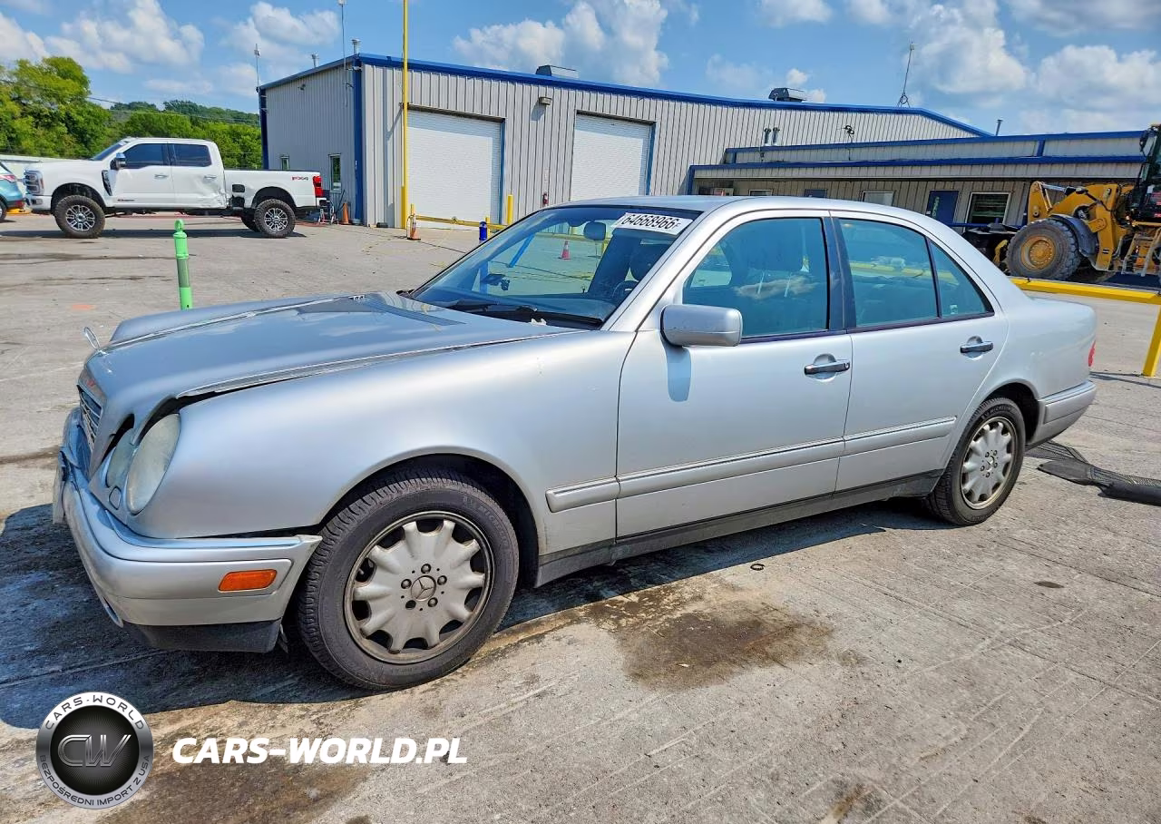 1999 Mercedes-Benz E 320