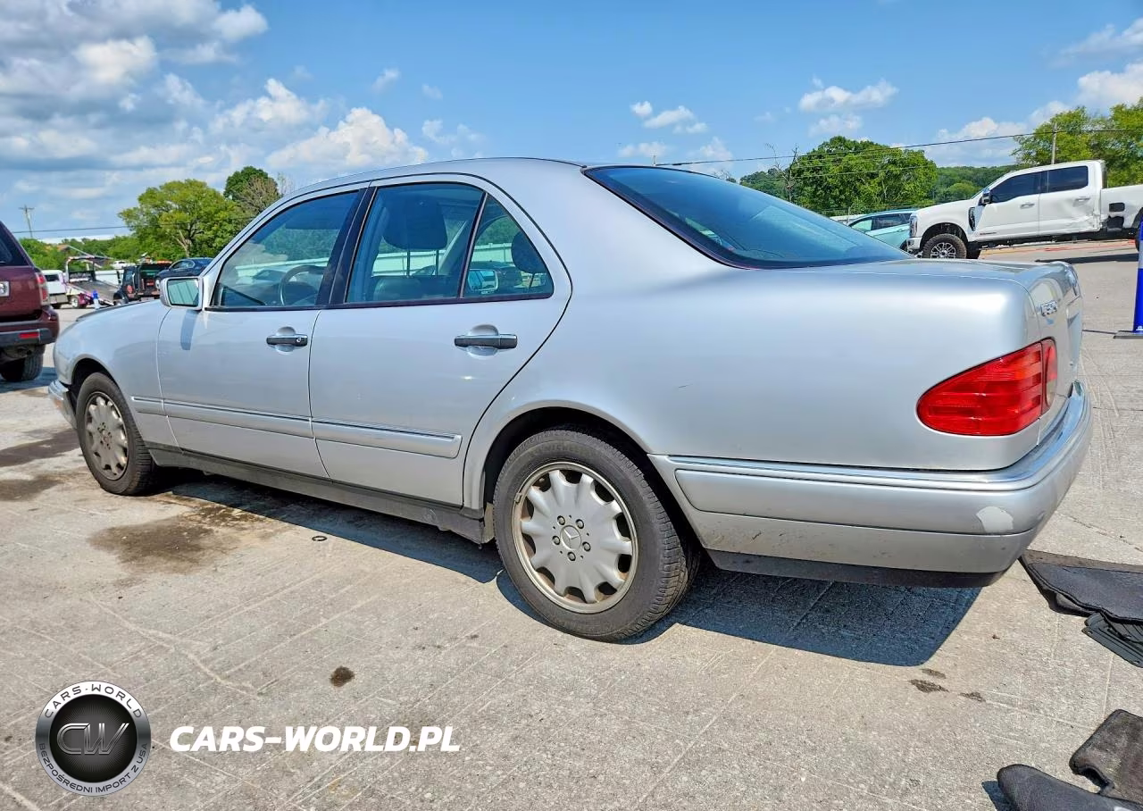 1999 Mercedes-Benz E 320 VIN:WDBJF65HXXA918247 - 2