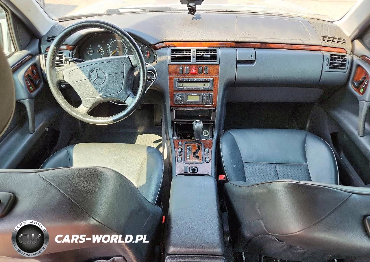1999 Mercedes-Benz E 320 VIN:WDBJF65HXXA918247 - 8