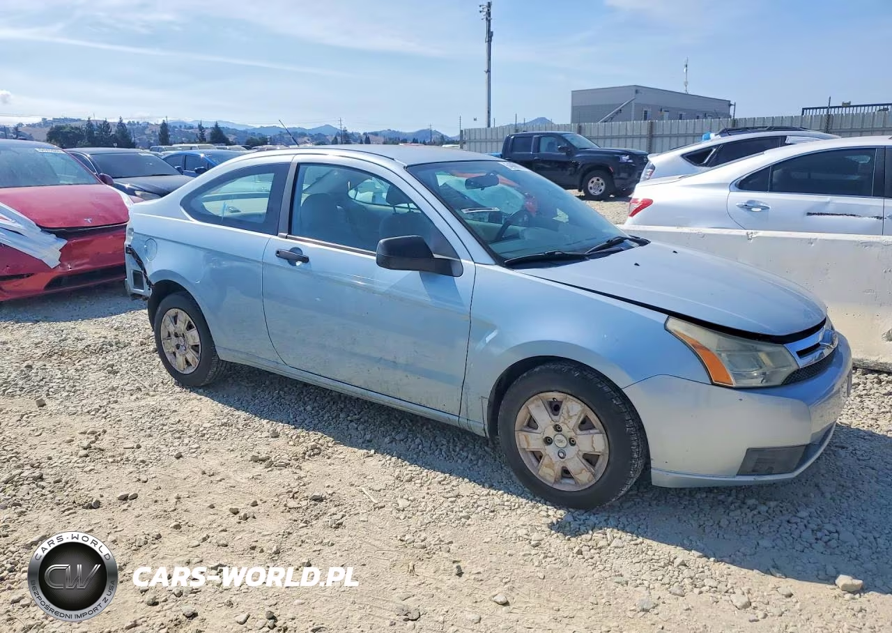 2008 Ford Focus S-Se VIN:1FAHP32N48W178730 - 4