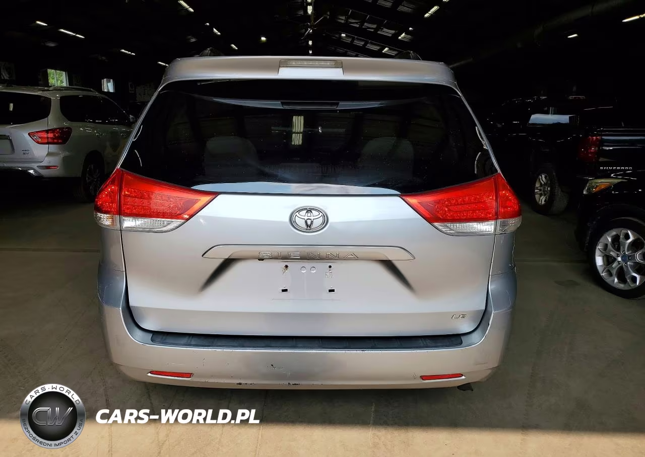 2014 Toyota Sienna Le VIN:5TDKK3DC8ES421784 - 6