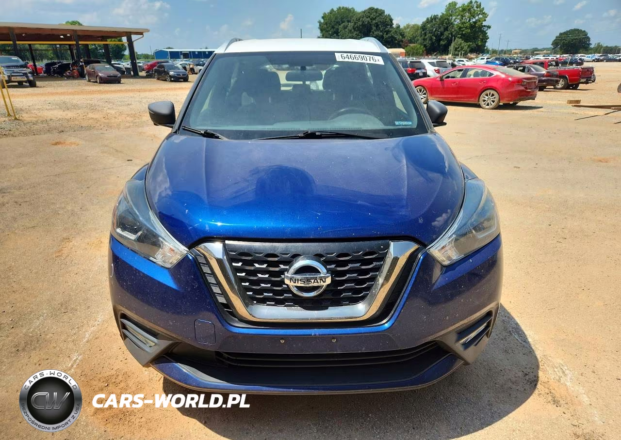 2019 Nissan Kicks Sr VIN:3N1CP5CU1KL541412 - 5