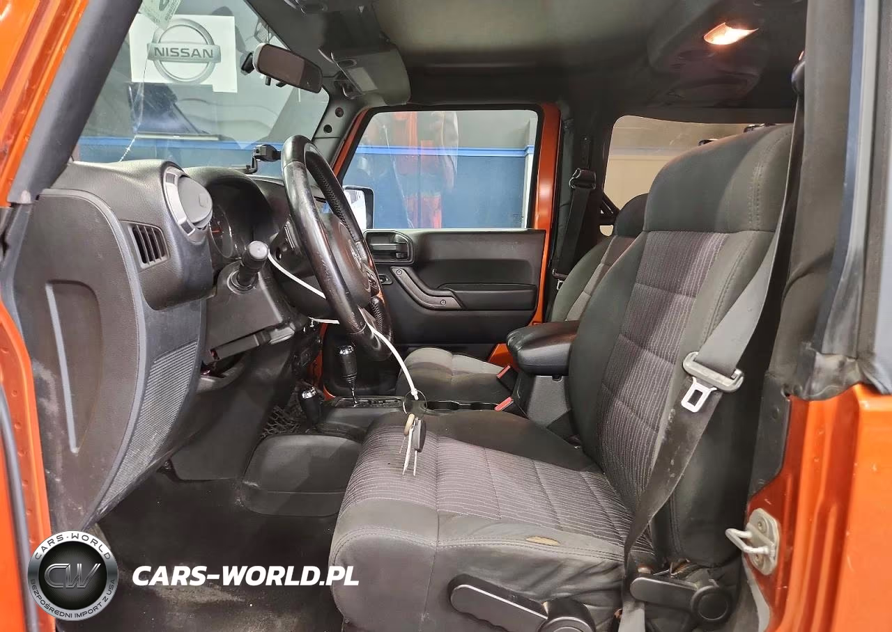 2011 Jeep Wrangler Sport VIN:1J4AA2D18BL569142 - 7
