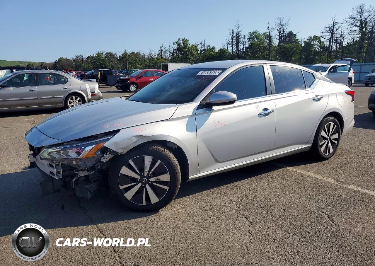 2021 Nissan Altima Sv – zdjęcie 1 z 13